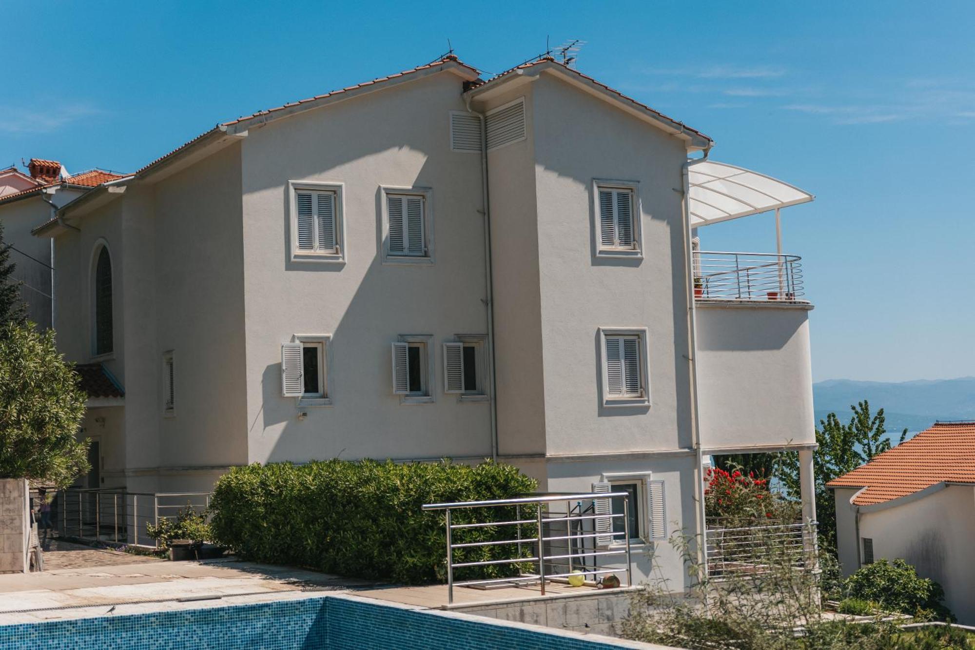 Villa Calista Ičići Buitenkant foto