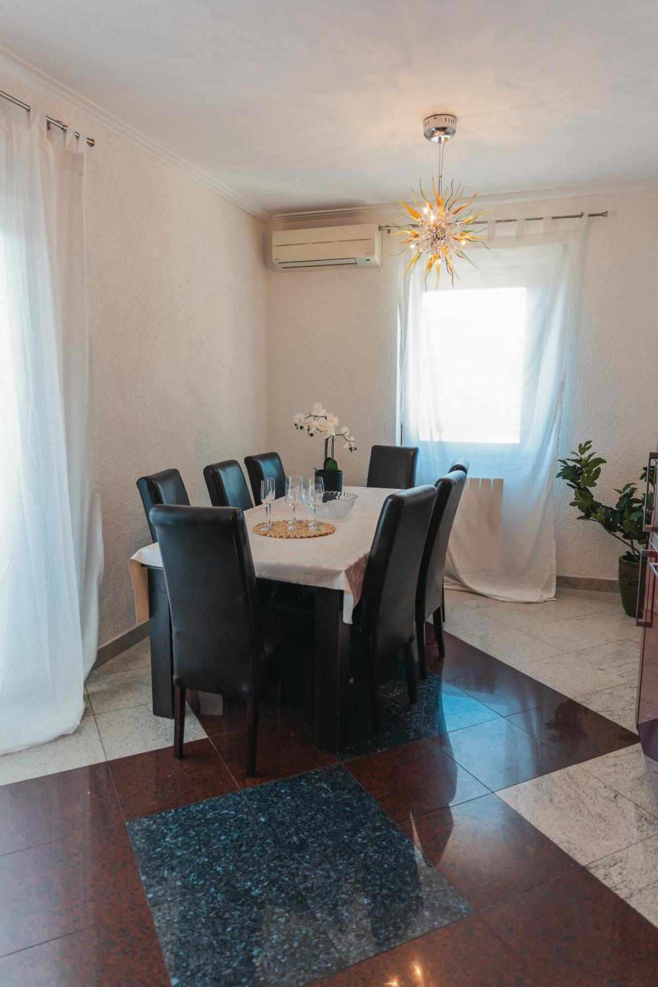 Villa Calista Ičići Buitenkant foto