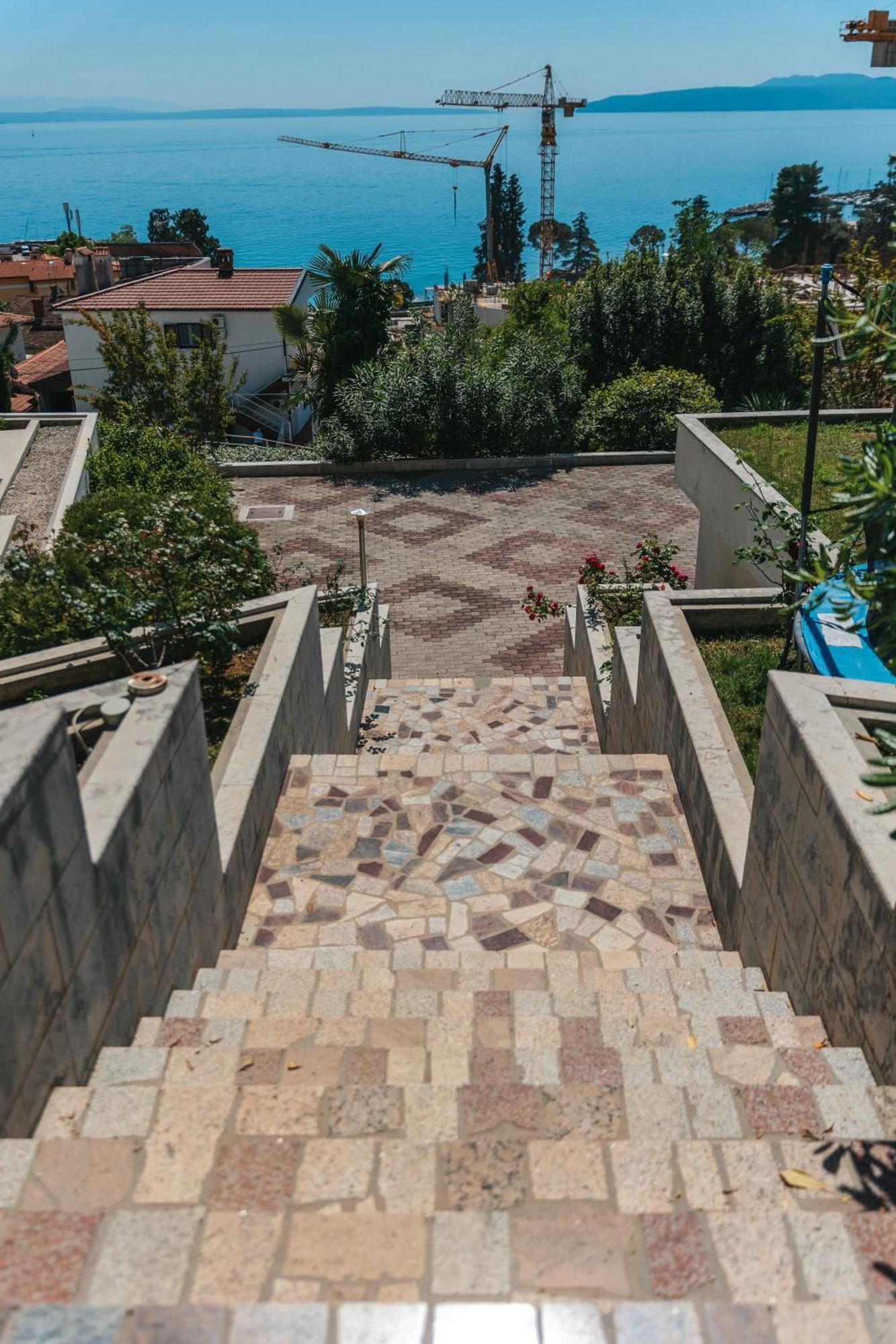 Villa Calista Ičići Buitenkant foto