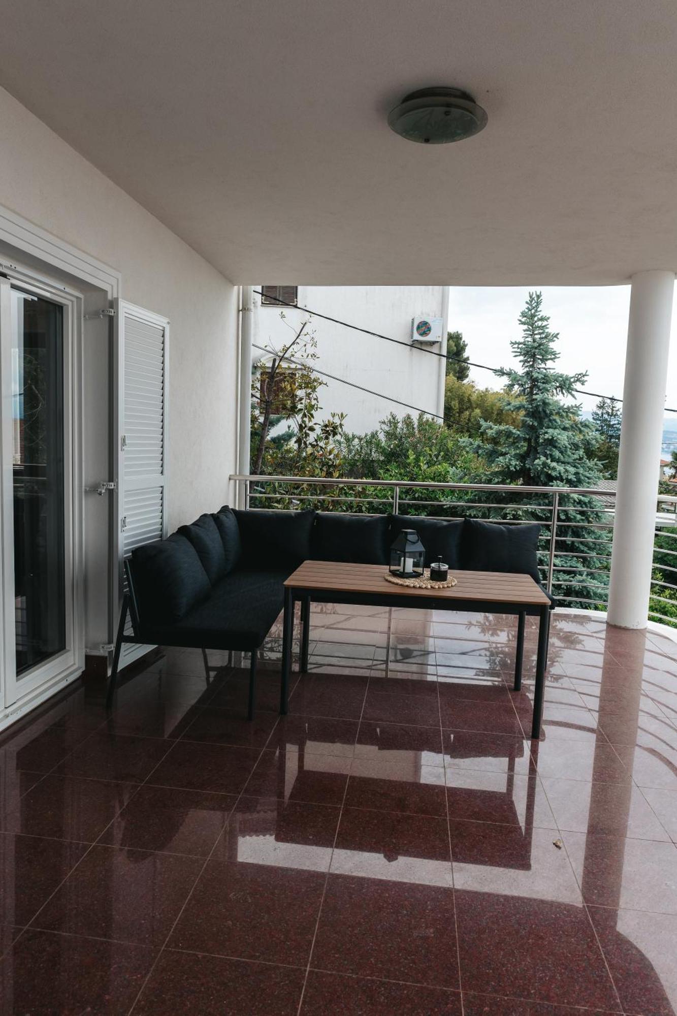 Villa Calista Ičići Buitenkant foto
