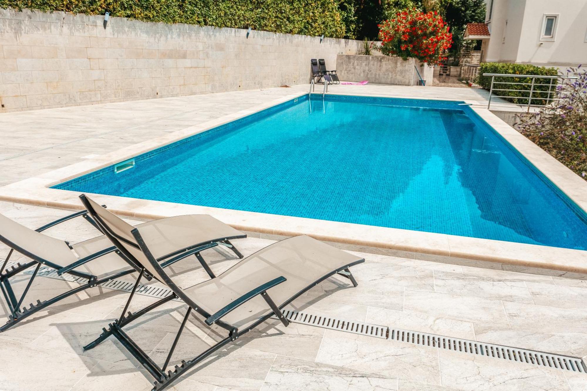 Villa Calista Ičići Buitenkant foto