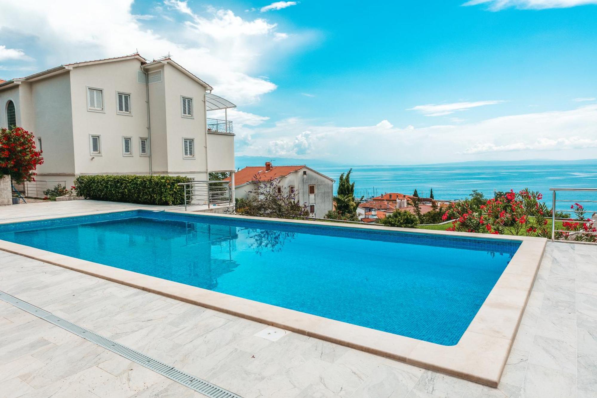 Villa Calista Ičići Buitenkant foto